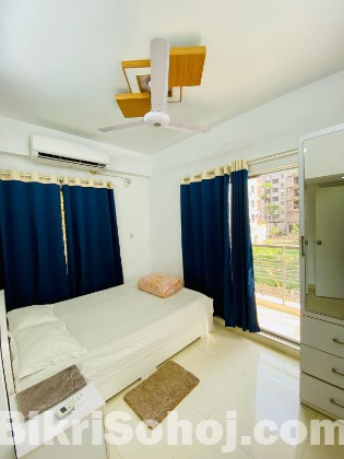 Elegant 2-Bedroom Serviced Apartment for Rent in Bashundhara